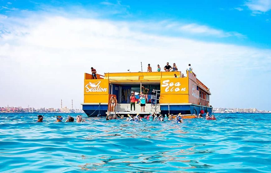 Panorama Semi-Submarine trip